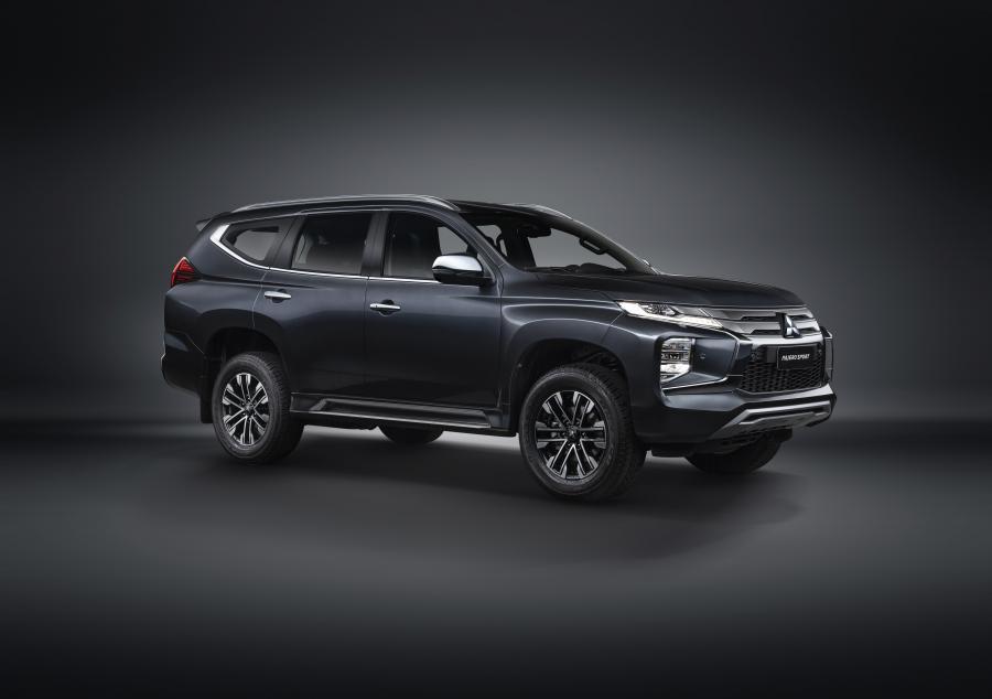  Mitsubishi Pajero Sport HPE-S 2020 года  (LA) (фото 3 из 38)